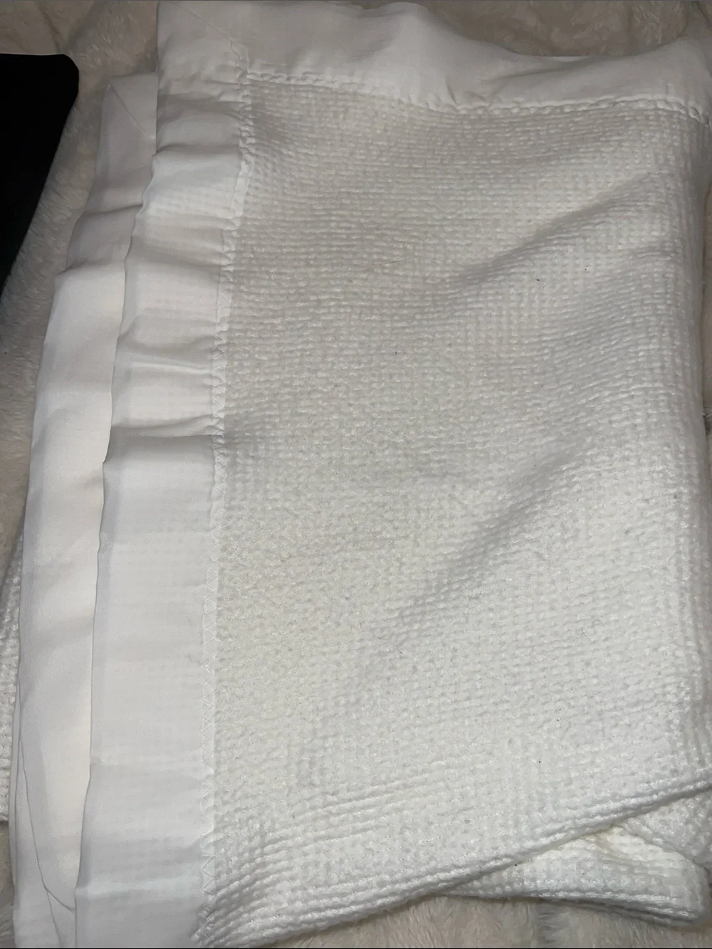 Vtg J.E. Morgan Cozy Baby Blanket White Waffle Weave Orlon Approximately 53”x40”